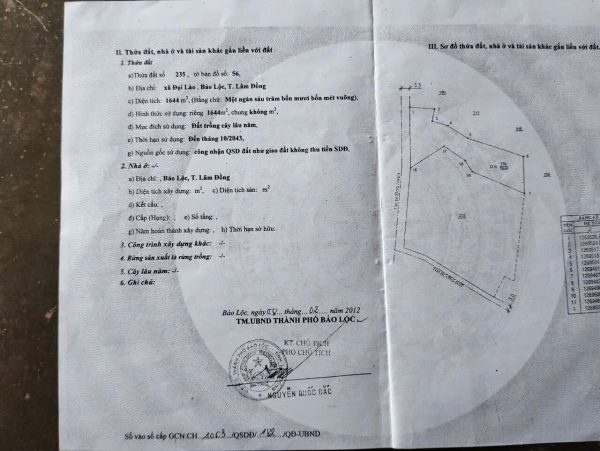 Bán gấp 6,3 sào góc 2 mặt tiền BlaoSire Bảo Lộc Lâm Đồng