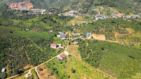 Bán 2573 m2 mặt tiền đường Hàm Nghi Đại Lào Bảo Lộc Lâm Đồng