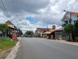 MẶT TIỀN HUỲNH THÚC KHÁNG PHƯỜNG 2 BẢO LỘC LÂM ĐỒNG